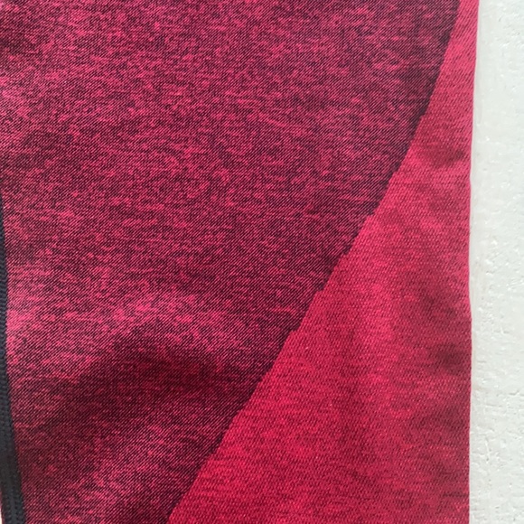 Pink Victoria Secret seamless tight - Picture 2 of 6